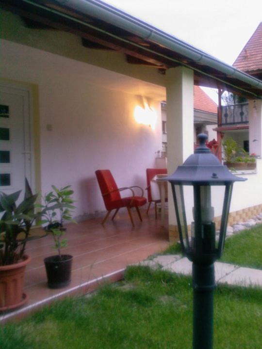 Platanus Bed & Breakfast Beckov Exterior photo